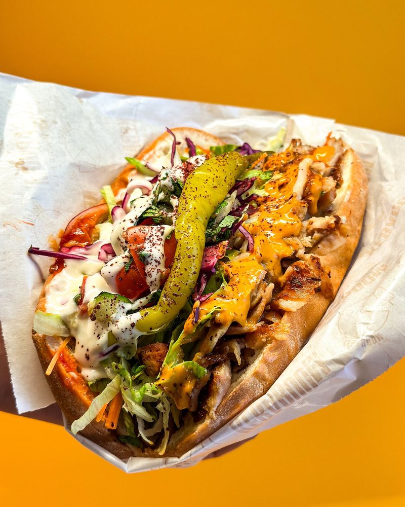 Kebaboomi döner liha ja värskete köögiviljadega