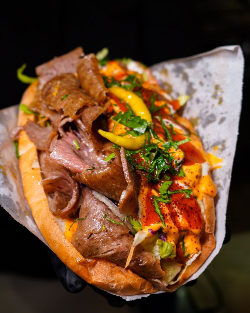Kebaboomi döner värskete köögiviljadega